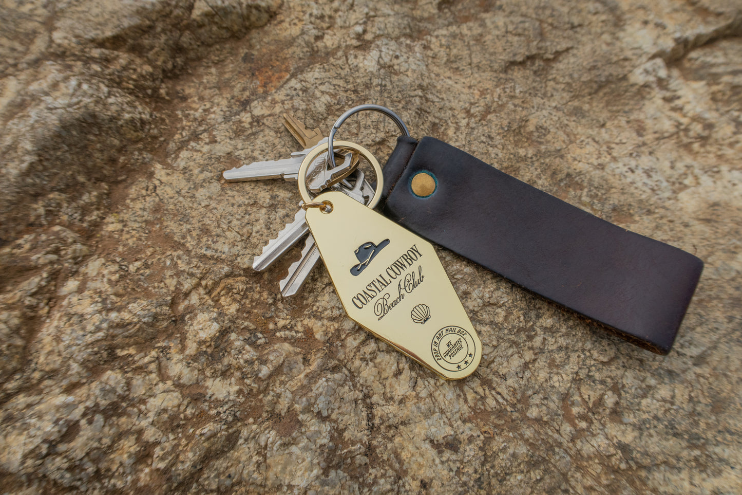 Gold Coastal Cowboy Beach Club Motel Keychain