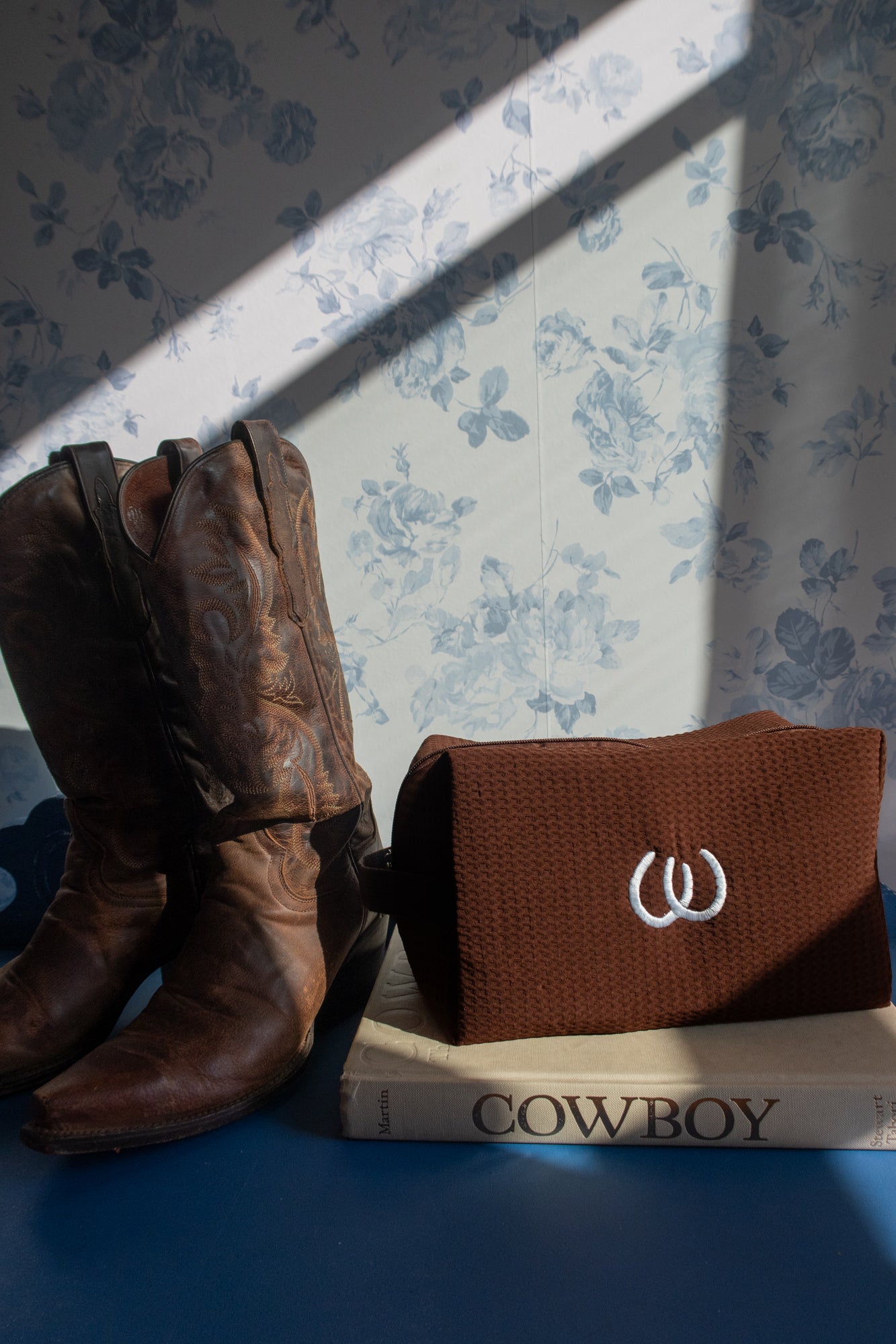 Smokey Stables Travel Bag