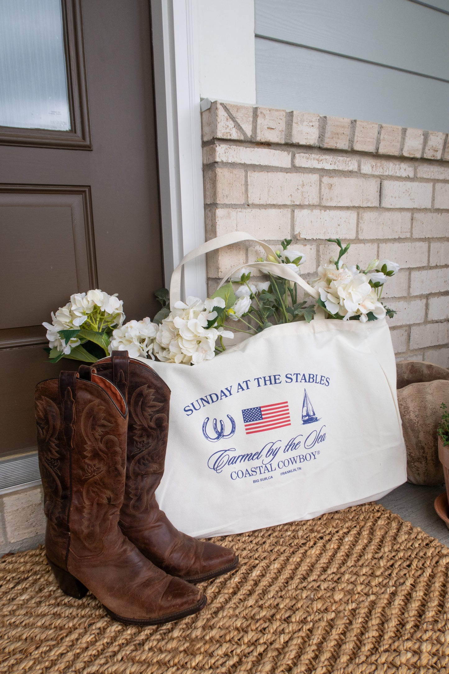 Sunday at the Stables™ Tote