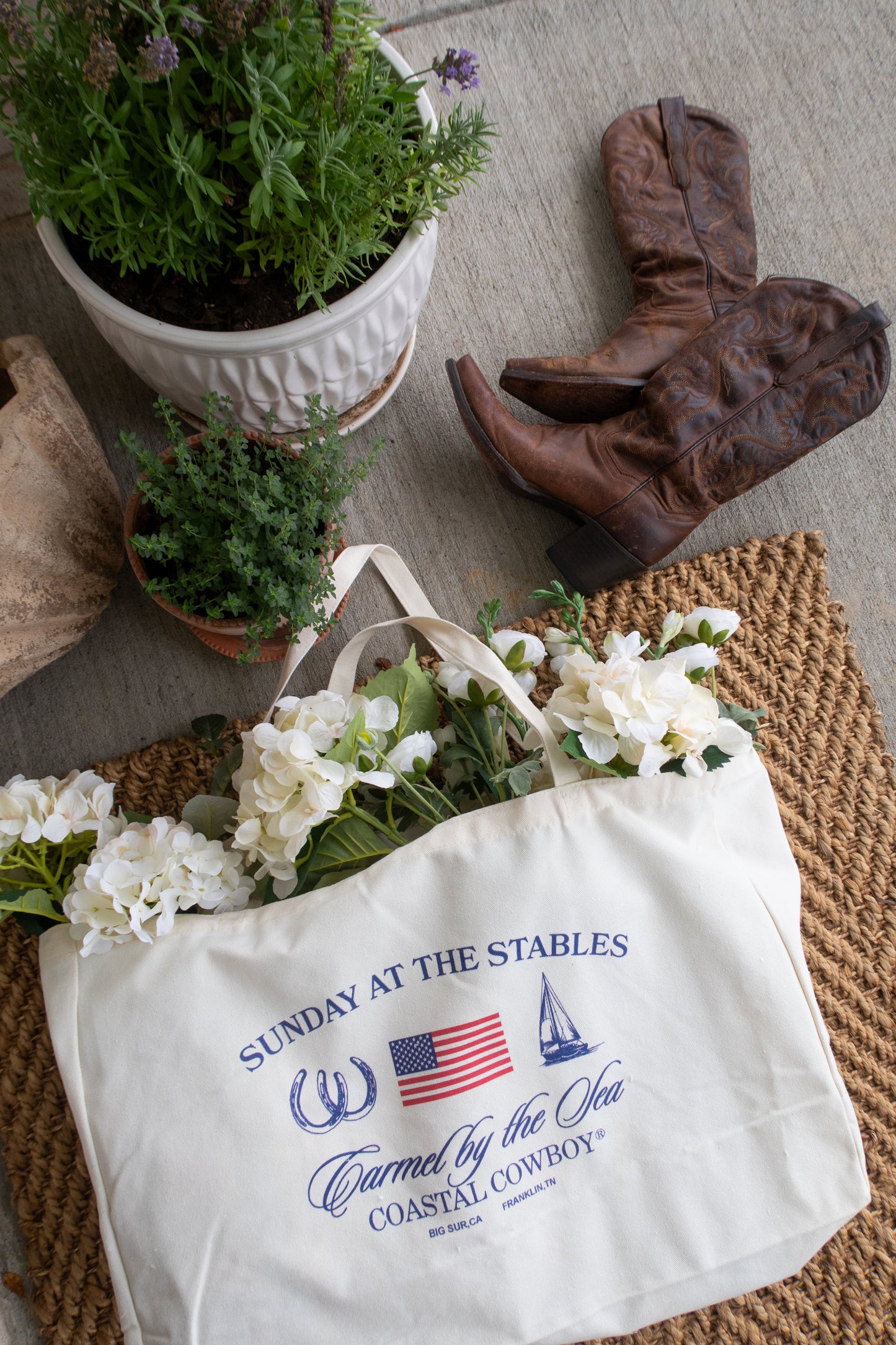 Sunday at the Stables™ Tote